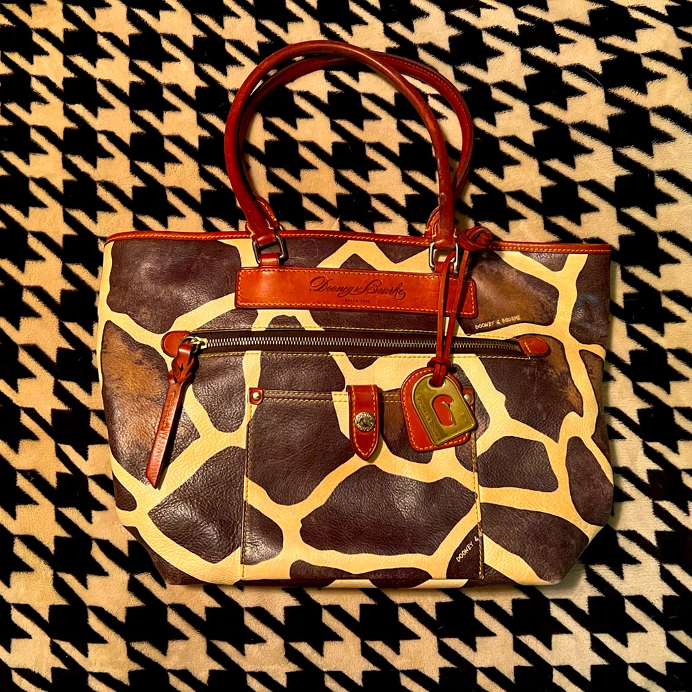 Dooney and Bourke giraffe print purse